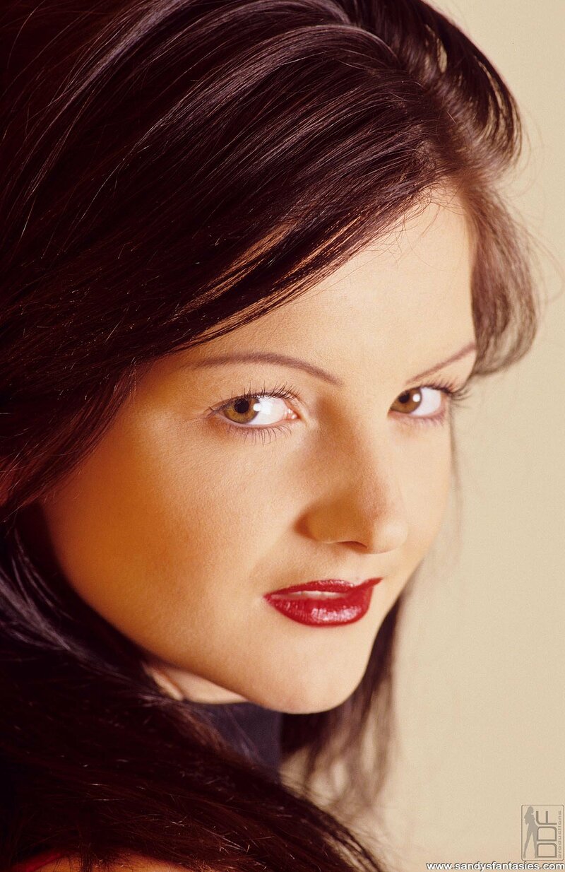 Людмила, 25 лет, 3 размер груди